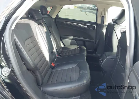 2017 Ford Fusion Hybrid Se z USA, uszkodzony, nr VIN 3FA6P0LU4HR216746